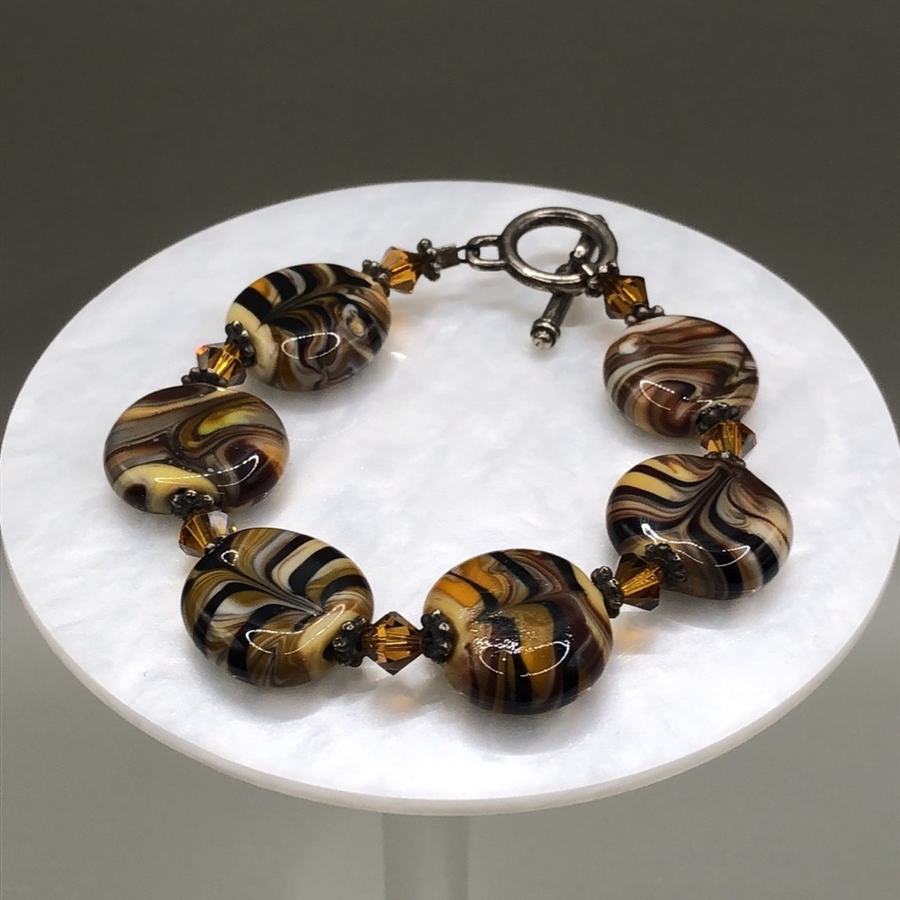 𝅺Vintage artisan toffee swirls art glass bracelet toggle clasp dressy statement